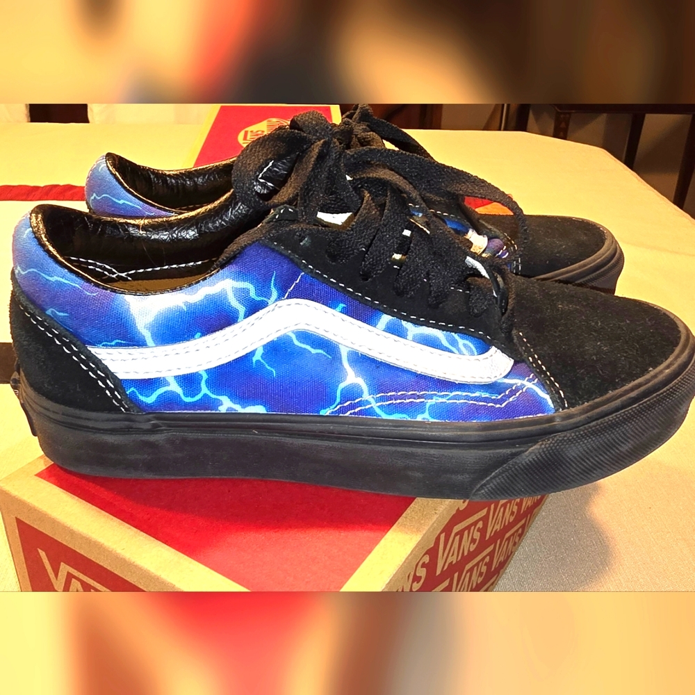 Vans Old Skool Skate Shoes